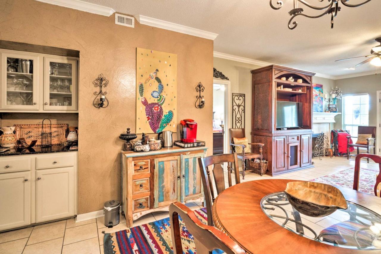 Lakefront Lago Vista Condo With Resort Amenities! Luaran gambar